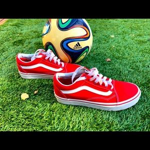 Youth Vans. Size 5. Like New!!